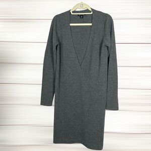 Karoo Mark Eisen Cashmere Gray Deep V-neck Sheath Sweater Dress sz 2, US S-M